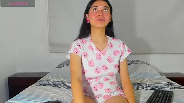 hanna_diazz_'s Live XXX Chat