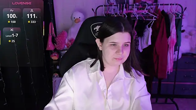 AmyVibess' Live XXX Chat