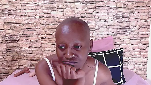 EbonyOlive69 – Live XXX-chat