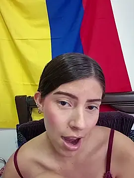 IrisBound's Live XXX Chat