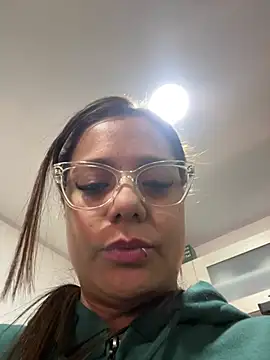 Pretty__Milf live XXX chat