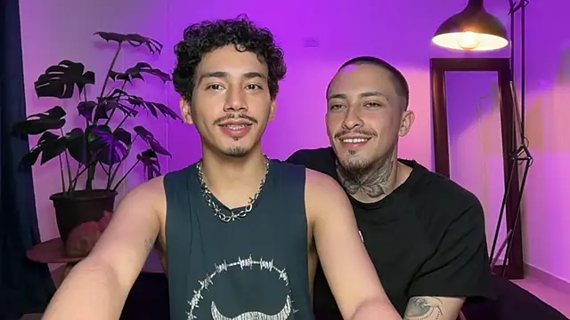 Noah_and_Steven Chat XXX in diretta