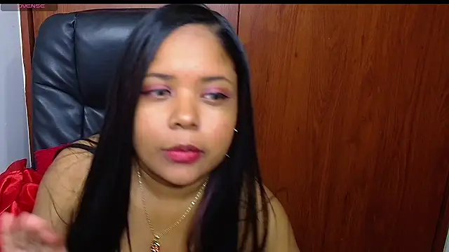 melika_sweet4 Adlı Modelin Canlı XXX Sohbeti
