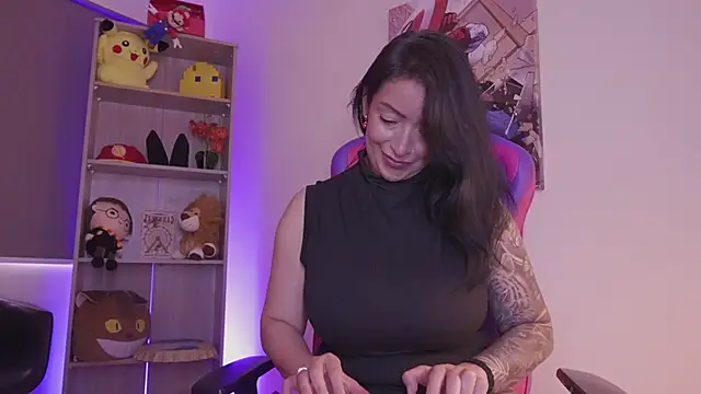 Chat +18 de Madison_Mayer_ ao vivo