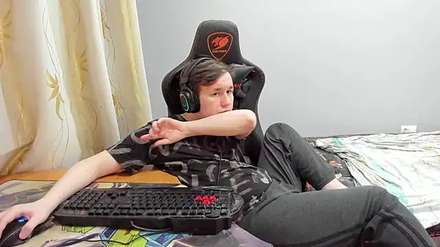 iliaskrislove Live XXX-Chat