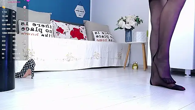 Aphrodite_Amely: онлайн-секс-чат
