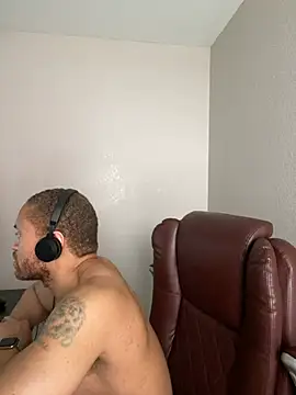 Czat XXX na żywo – Fathero1time