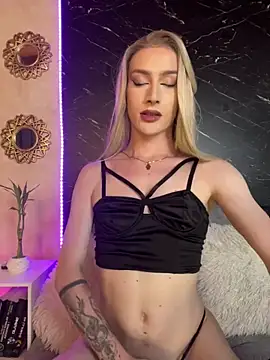 Chat +18 de Alana_Stone ao vivo