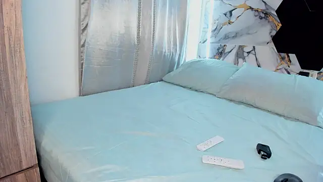 Chat XXX ao vivo de Goldendesirexx