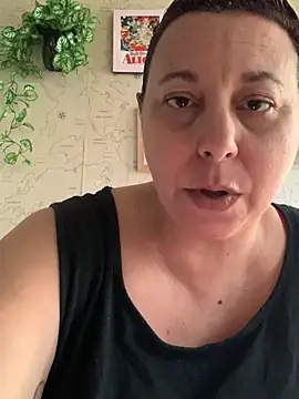 LupitaHaze's Live XXX Chat