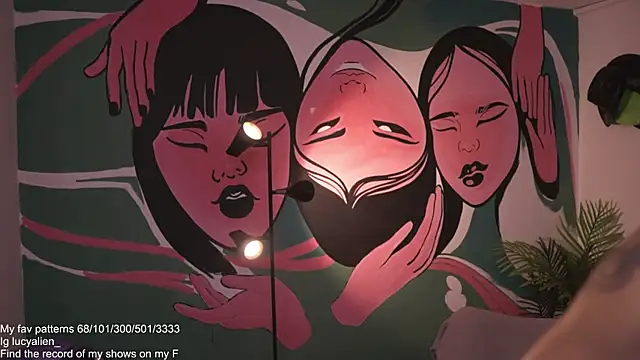 LucyAllenX 现场XXX聊天