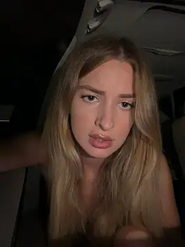 EvieEvans Chat XXX in diretta