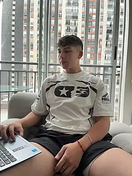 Chat XXX Live OLIVER_K