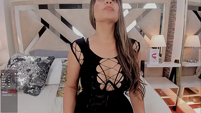 Megan_delarosse's Live XXX Chat