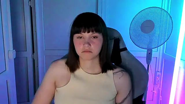 Vanilla_Vixen: онлайн-секс-чат