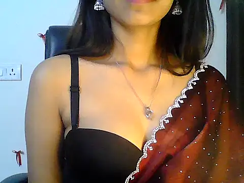 Hot_Deepansi02のライブXXXチャット