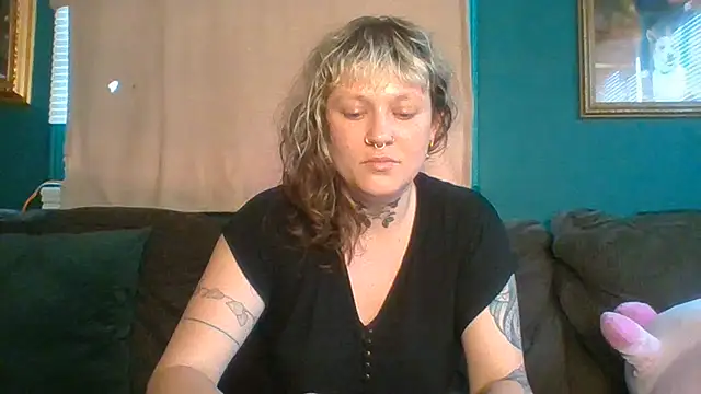 Chat XXX en directo de RosieSwitchBitch
