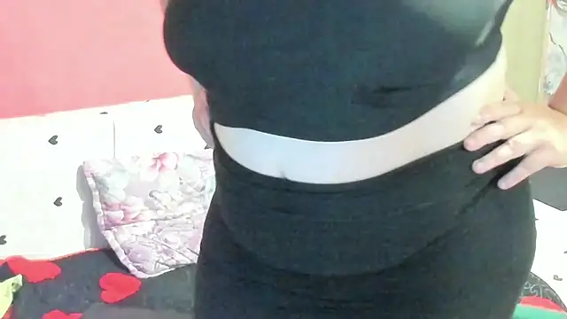 Chat XXX en directo de IONY_PLAY_IN_PRIVATE