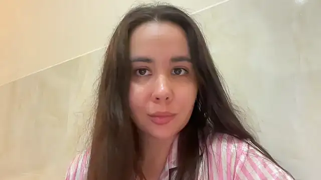 Rionetta's Live XXX Chat