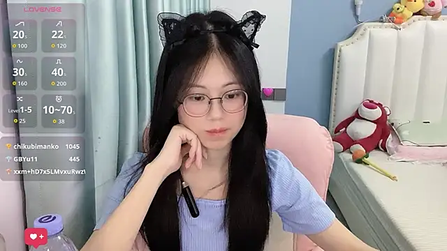 Luna-666 Live XXX Chat
