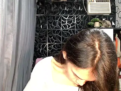 Chat +18 de GORGEOUS_CARMEE ao vivo