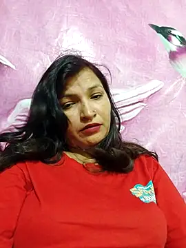 Chat +18 de Priyaa_1433 ao vivo