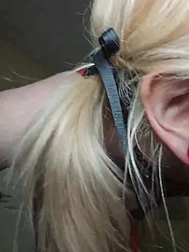 AmethystFoxx's Live XXX Chat