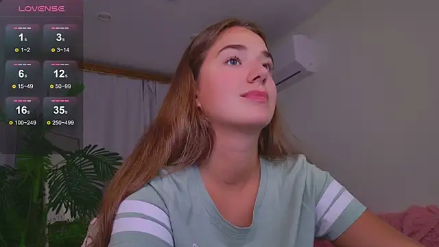 LovelyJessie's Live XXX Chat