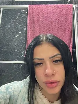 Show de belababyy na webcam