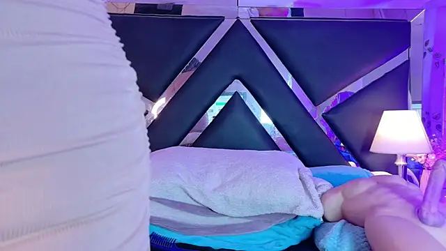 Veronica_Nasty_'s Live XXX Chat
