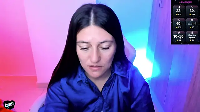 SaskyaaのライブXXXチャット