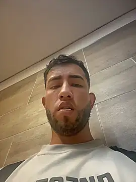XXX chat uživo modela liam_bronw