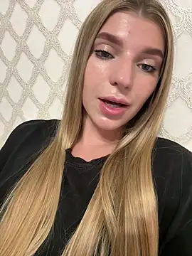 adel_secret Adlı Modelin Canlı XXX Sohbeti