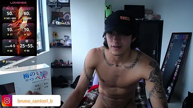 Bruno_santos1 Adlı Modelin Canlı XXX Sohbeti