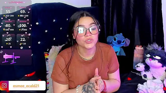 EsmeCaldwel's Live XXX Chat