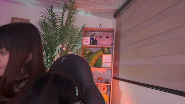 dakotaa_01's Live XXX Chat