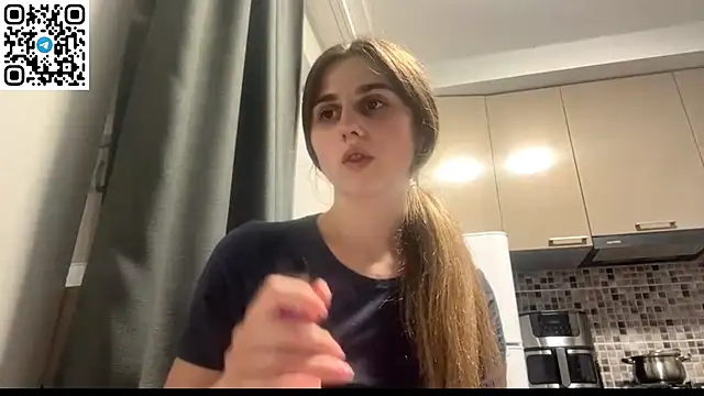 Czat XXX na żywo – LovelySilk_63