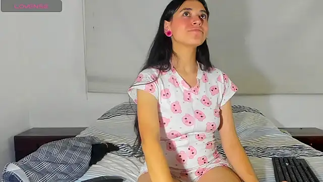 hanna_diazz_'s Live XXX Chat