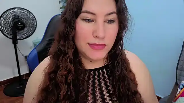 JANNAH_MARTINEZ's Live XXX Chat