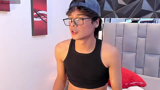XXX chat uživo modela maximo_2019