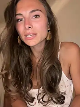 SophiiaStarr webcam show
