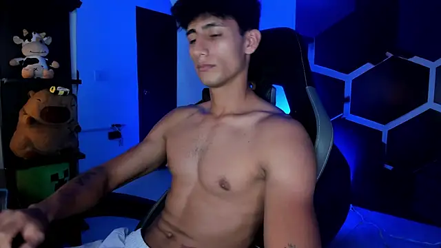Chat +18 de MaxiimoRomano_ ao vivo