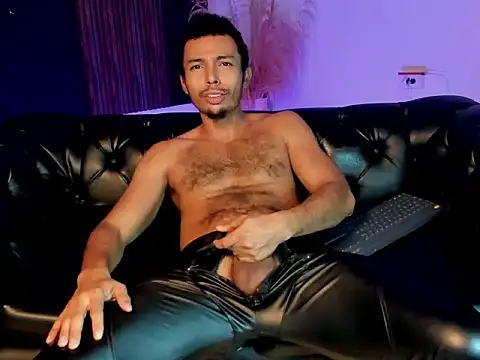TitoBell's Live XXX Chat