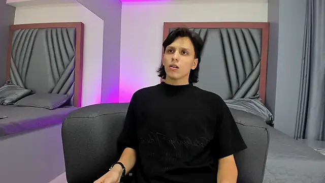Dante-23 Webcamshow