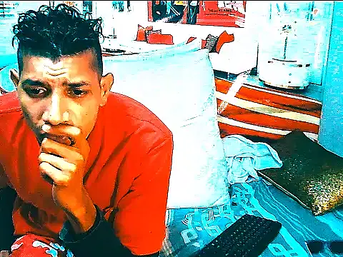 XXX chat uživo modela IndianSavageMale