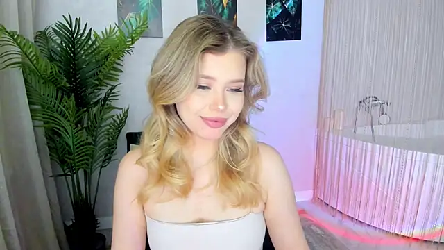 FollowLoveen Live XXX chat