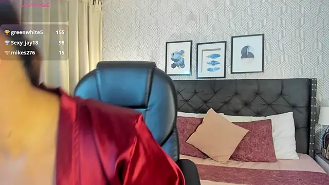 Онлайн чат XXX sophie__blare