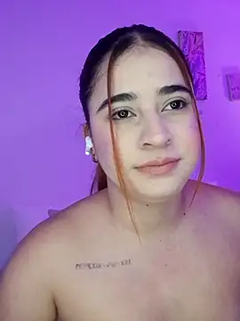 martina_connor1's Live XXX Chat