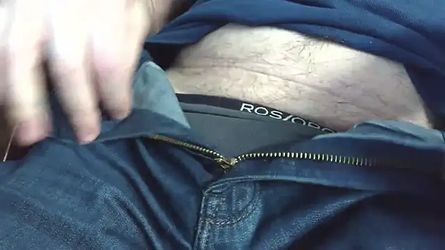Chatroom XXX en direct de verylittletinycock