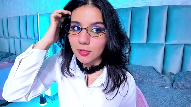 Živý XXX chat HollyPeach